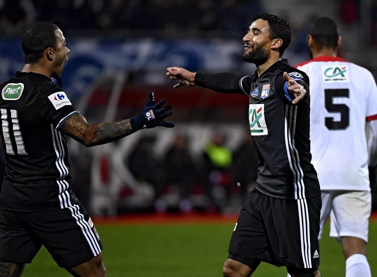 尼斯训练开放日，窗口期绝杀压哨引欢呼，法国杯在即，轮换策略成焦点