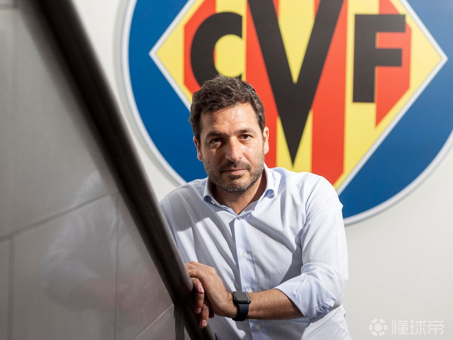 开云体育-法国杯赛后再迎强敌；比利亚雷亚尔主帅复盘；主帅态度——气氛紧张；训练强度明显提升的简单介绍-开云体育